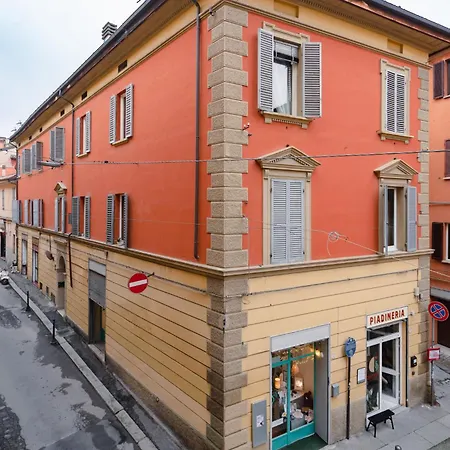 Апартаменти Palazzo Rialto Antique Болонья